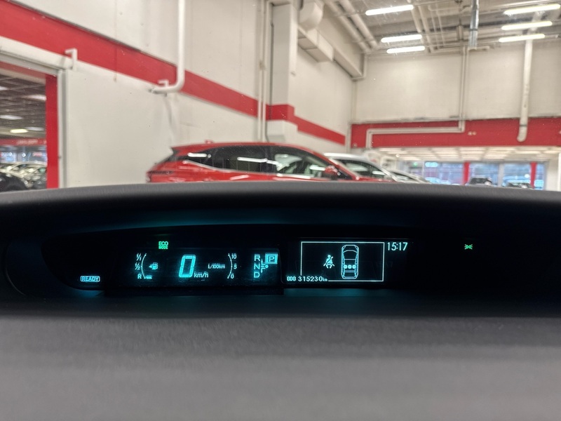 Toyota Prius vaihtoauto