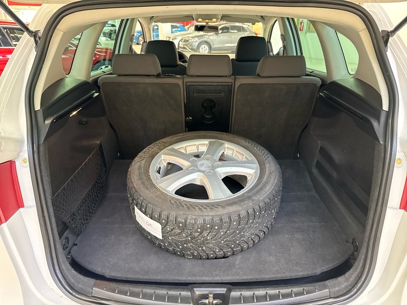 SEAT Altea XL vaihtoauto