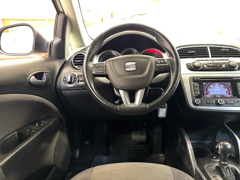 SEAT Altea XL vaihtoauto