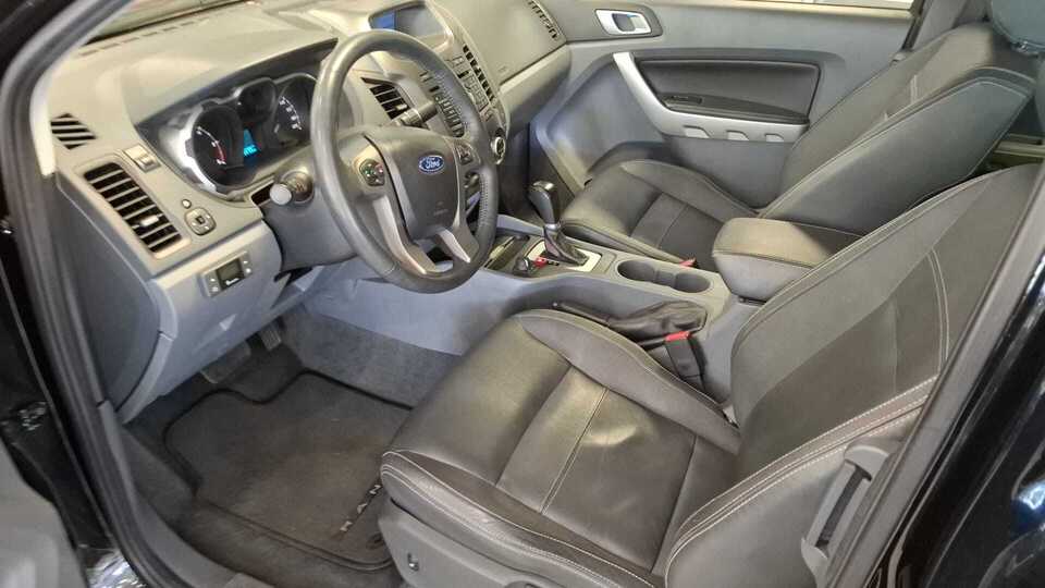Ford Ranger vaihtoauto