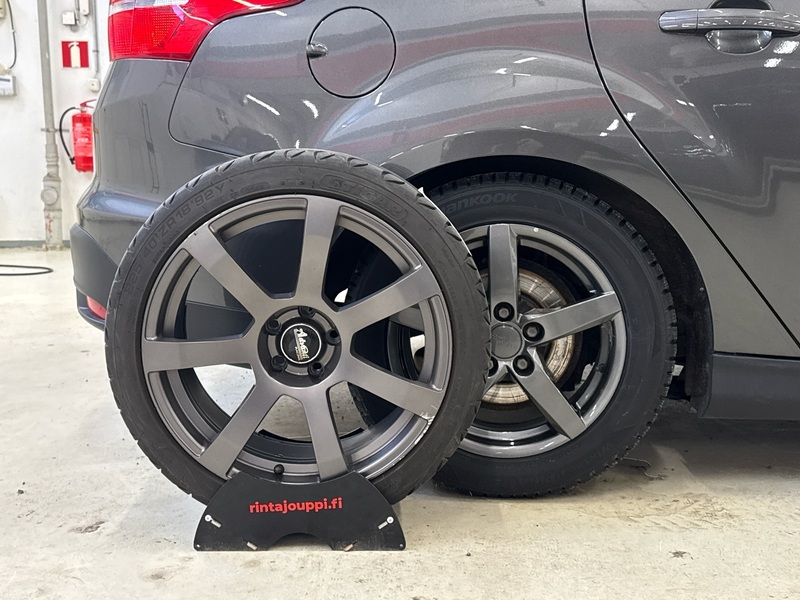 Ford Focus vaihtoauto