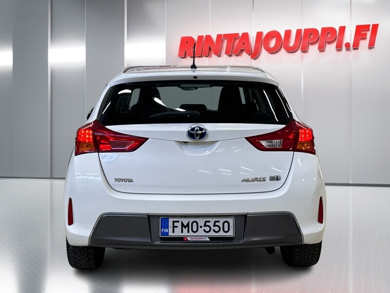 Toyota Auris vaihtoauto
