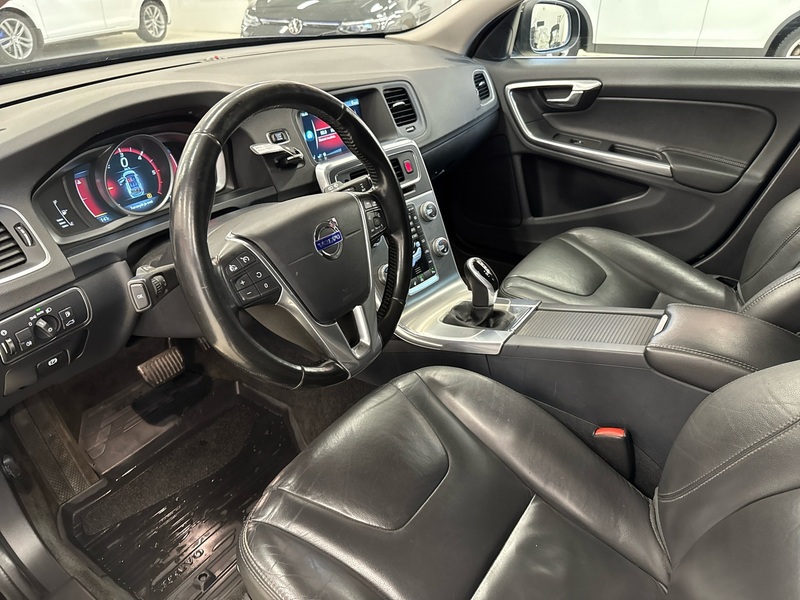 Volvo V60 vaihtoauto