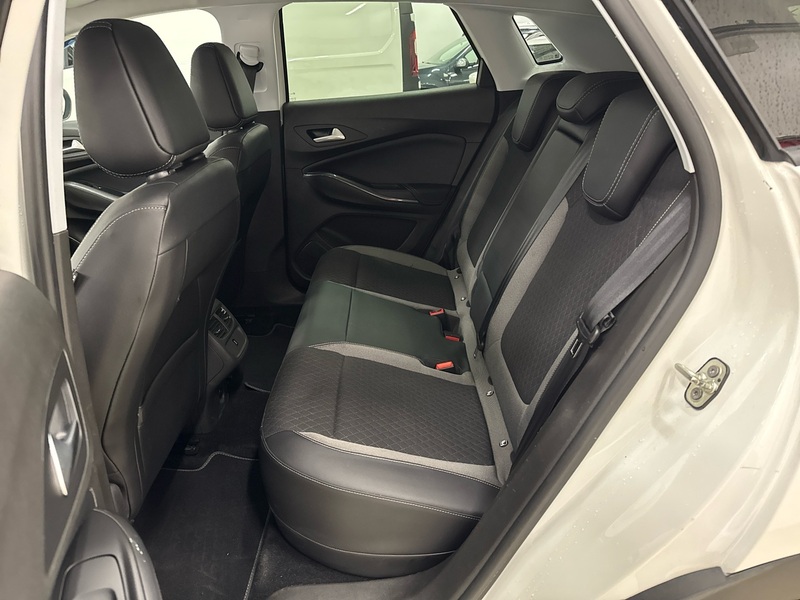 Opel Grandland X vaihtoauto