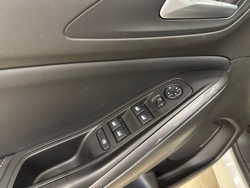 Opel Grandland X vaihtoauto