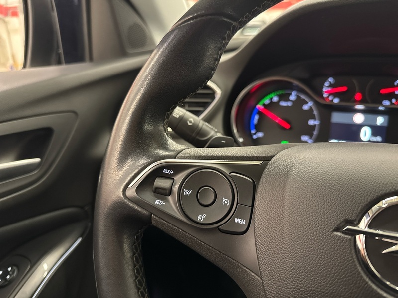 Opel Grandland X vaihtoauto