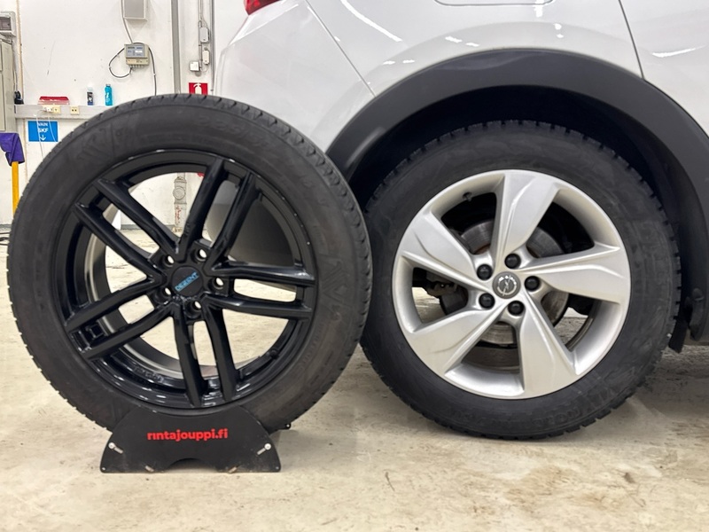 Opel Grandland X vaihtoauto