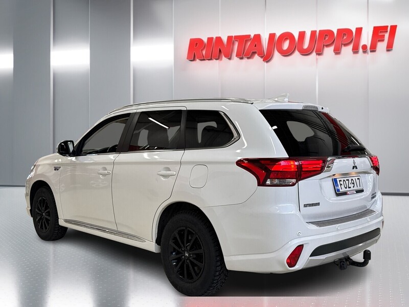 Mitsubishi Outlander PHEV vaihtoauto