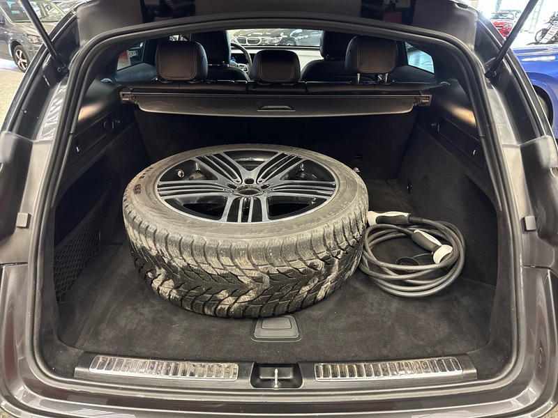 Mercedes-Benz EQC vaihtoauto