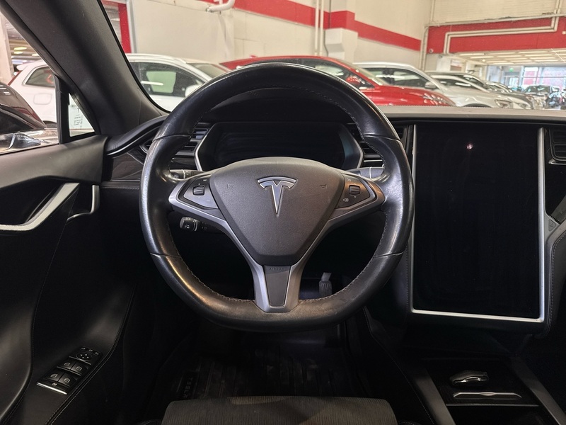 Tesla Model S vaihtoauto