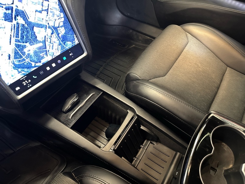 Tesla Model S vaihtoauto