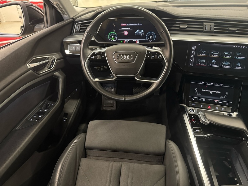 Audi e-tron vaihtoauto