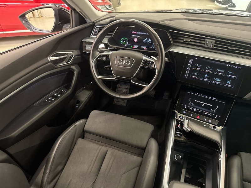 Audi e-tron vaihtoauto