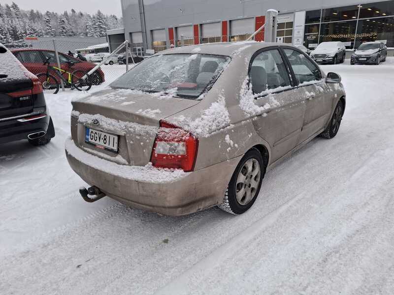 Kia Cerato vaihtoauto