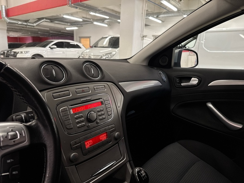 Ford Mondeo vaihtoauto