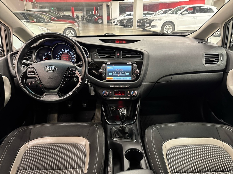 Kia Ceed vaihtoauto