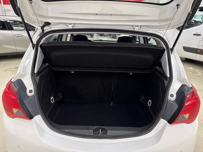 Opel Corsa vaihtoauto