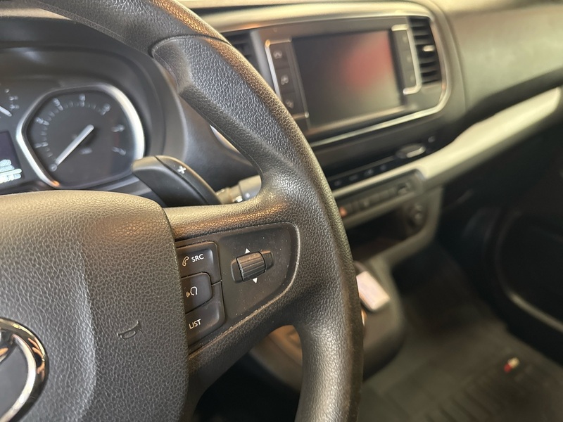 Toyota Proace Verso vaihtoauto