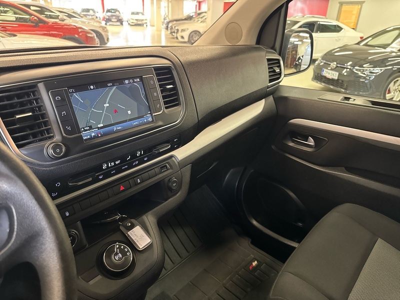 Toyota Proace Verso vaihtoauto