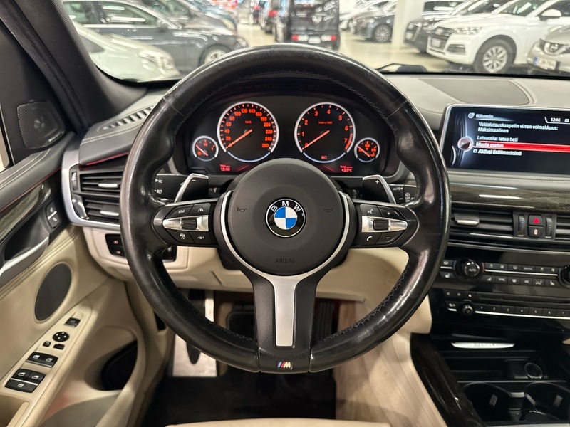 BMW X5 vaihtoauto