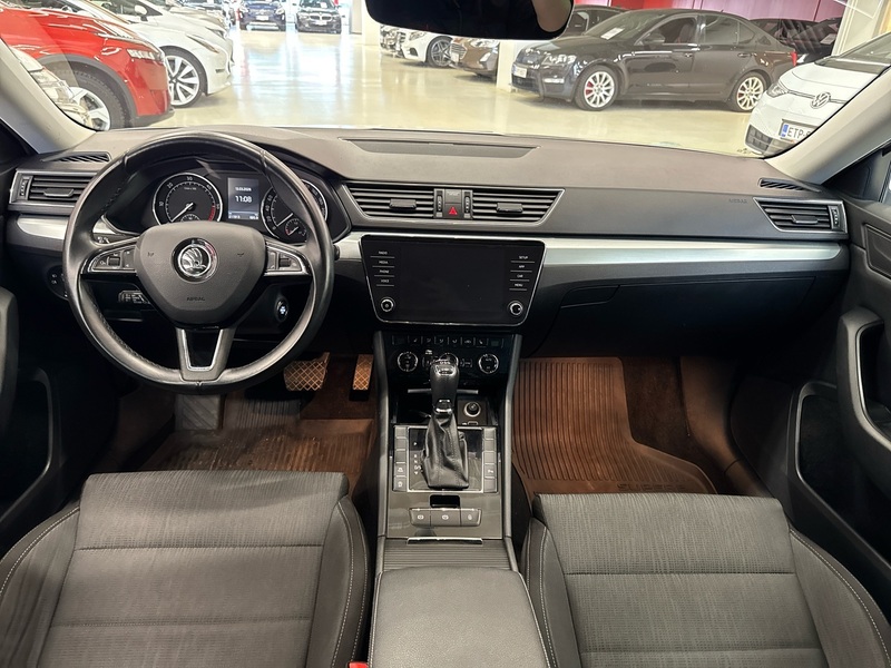 Skoda Superb vaihtoauto