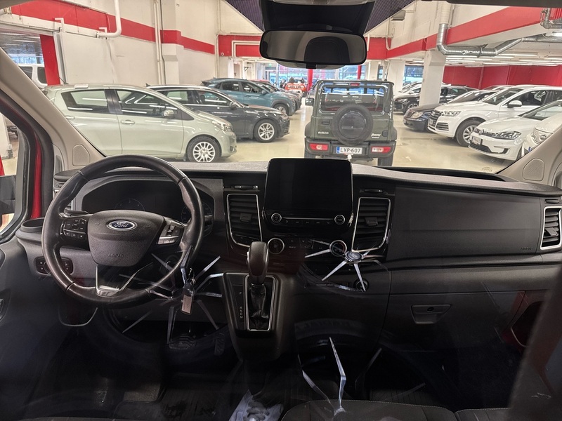 Ford Transit Custom vaihtoauto