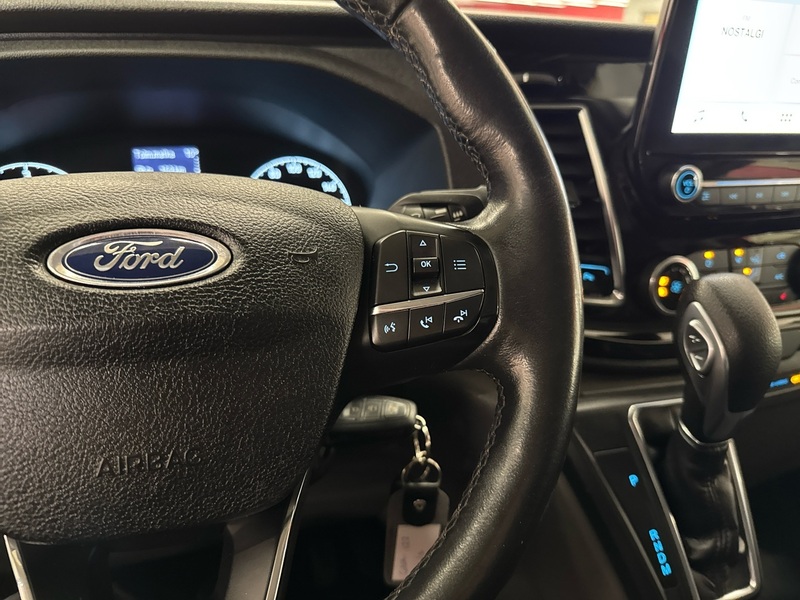 Ford Transit Custom vaihtoauto