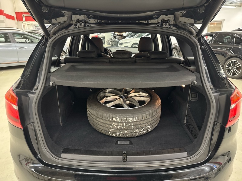 BMW 225 vaihtoauto