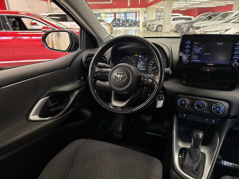 Toyota Yaris vaihtoauto