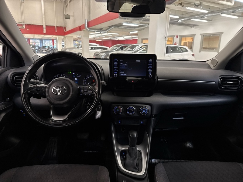 Toyota Yaris vaihtoauto