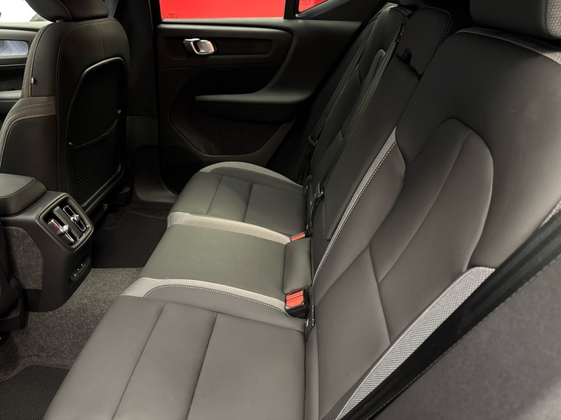Volvo EX40 vaihtoauto