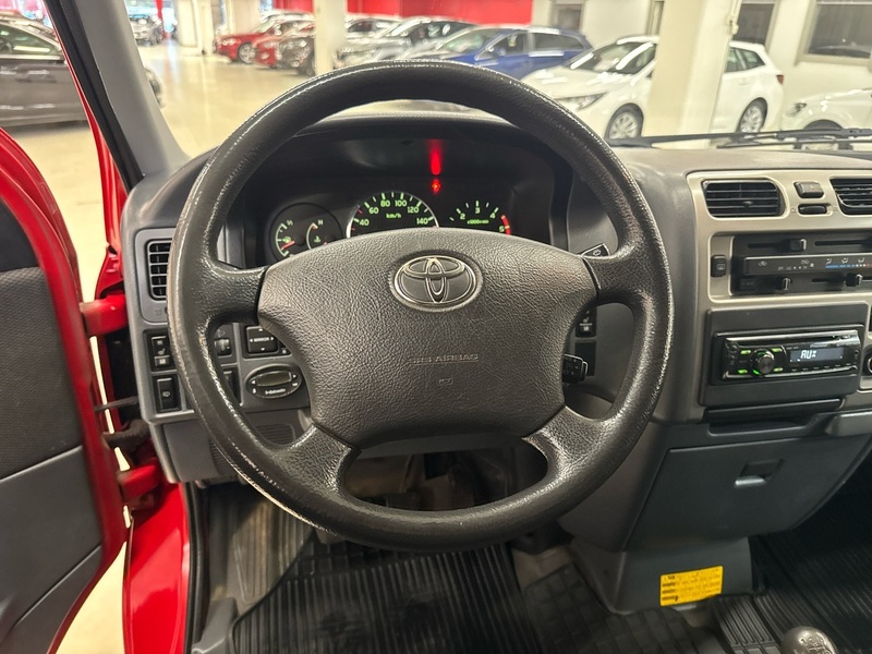 Toyota Hiace vaihtoauto