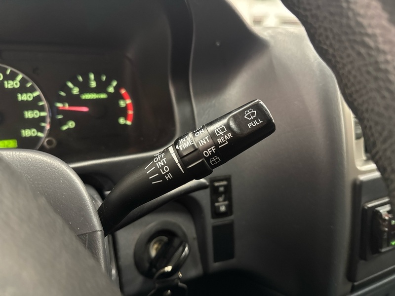 Toyota Hiace vaihtoauto