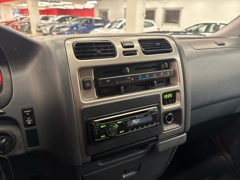 Toyota Hiace vaihtoauto