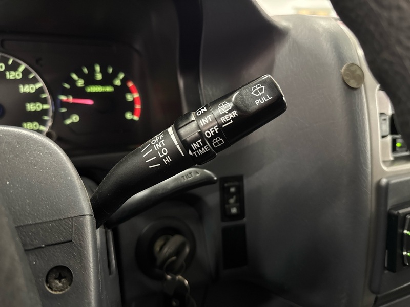 Toyota Hiace vaihtoauto