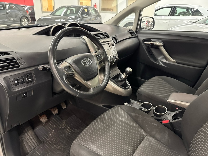 Toyota Verso vaihtoauto