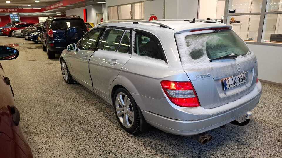 Mercedes-Benz C vaihtoauto