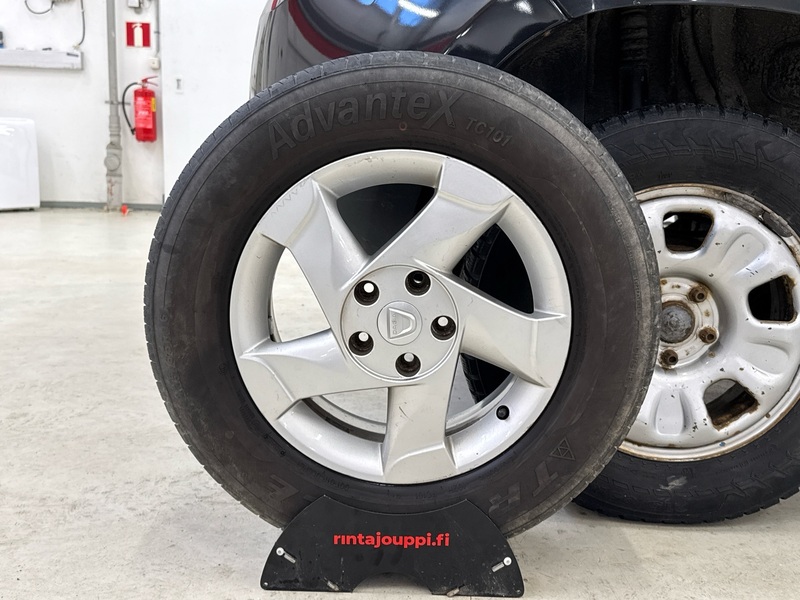 Dacia Duster vaihtoauto