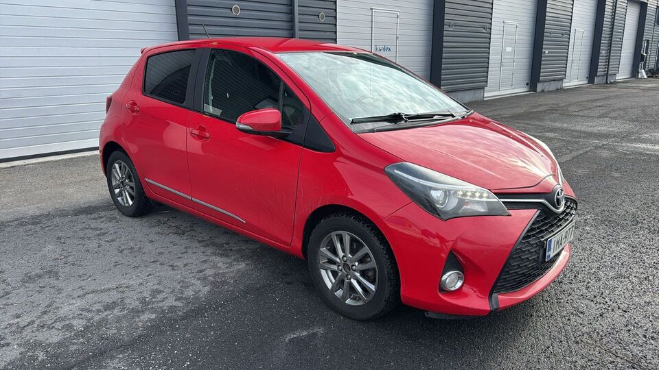 Toyota Yaris vaihtoauto