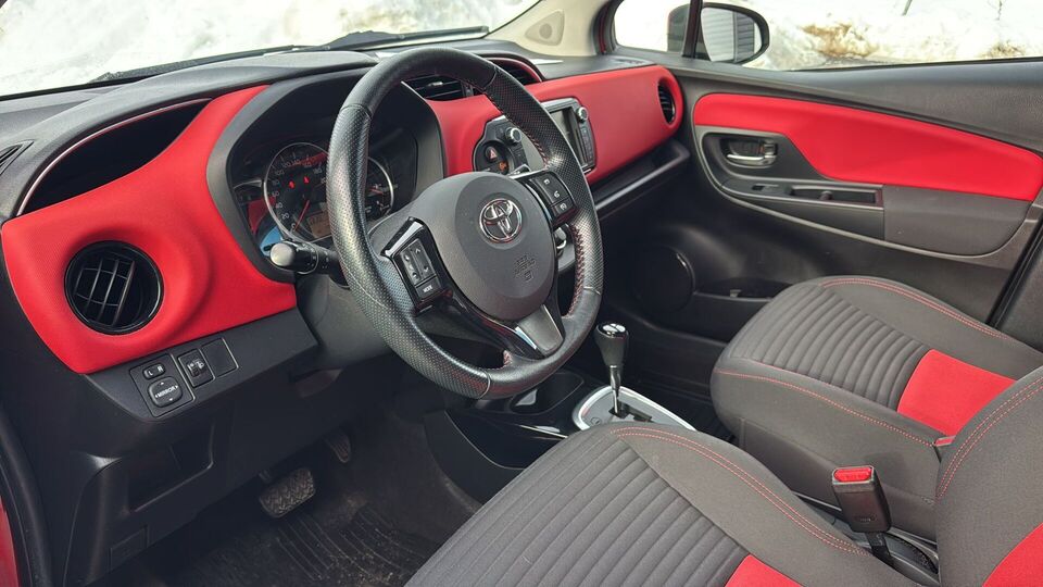 Toyota Yaris vaihtoauto