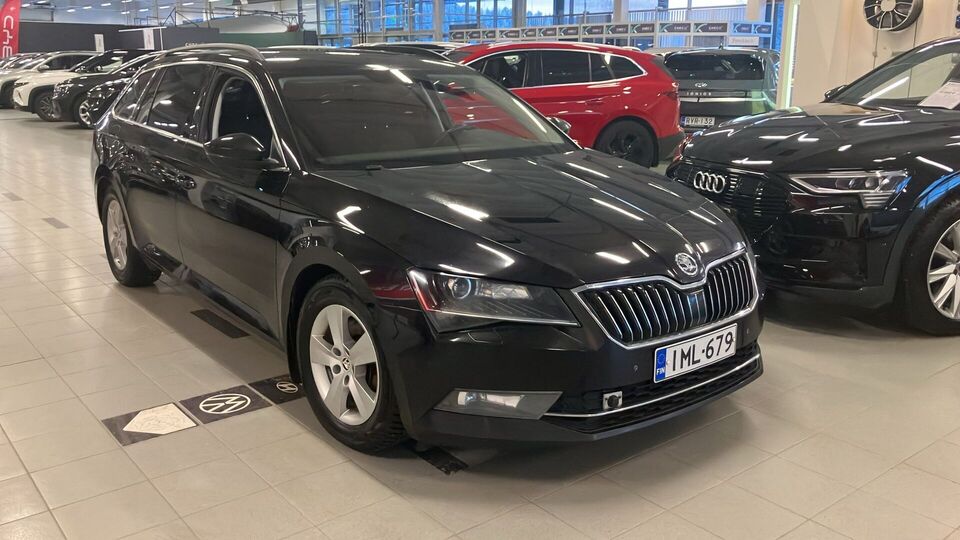Skoda Superb vaihtoauto