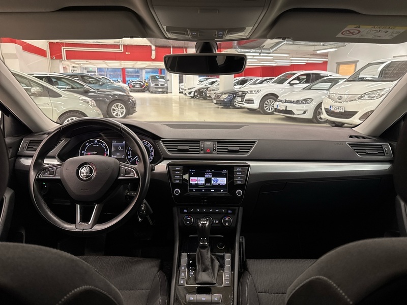 Skoda Superb vaihtoauto