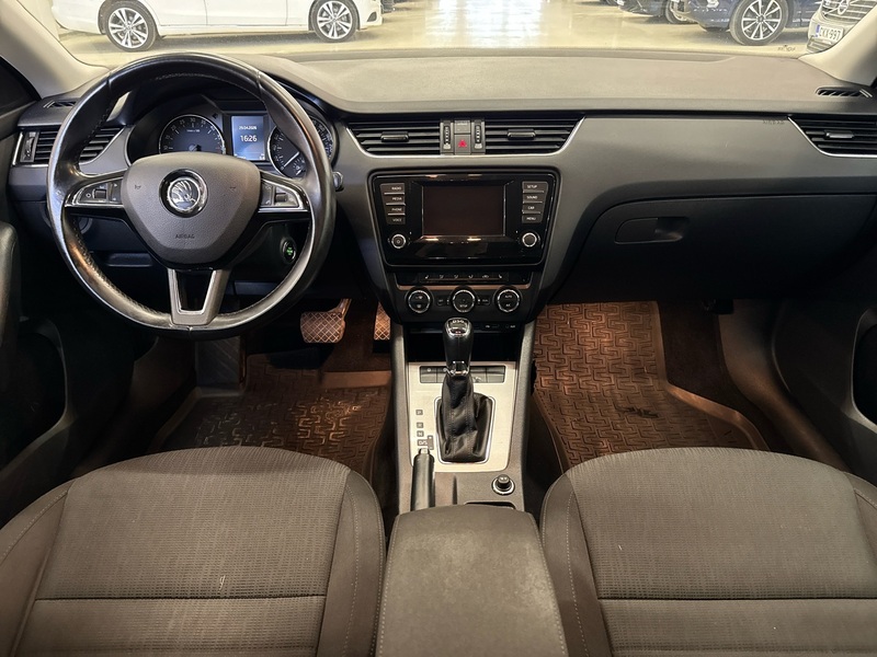 Skoda Octavia vaihtoauto