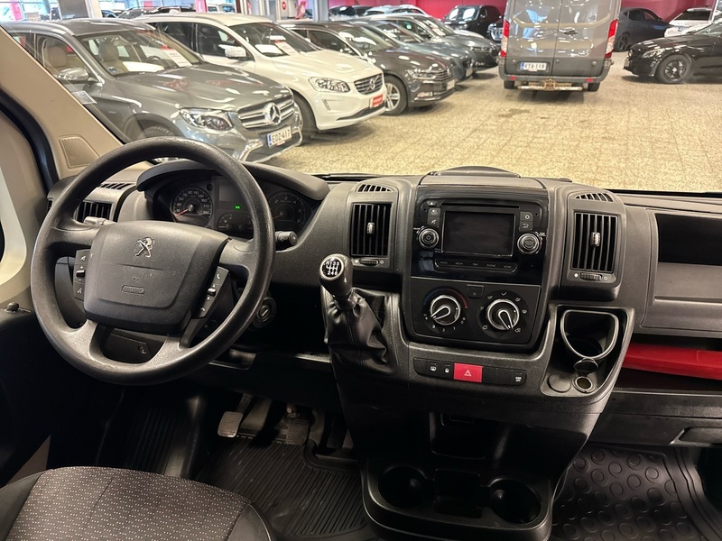 Peugeot Boxer vaihtoauto