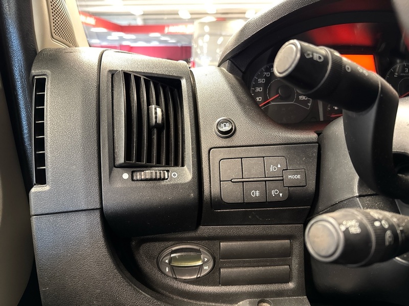 Peugeot Boxer vaihtoauto