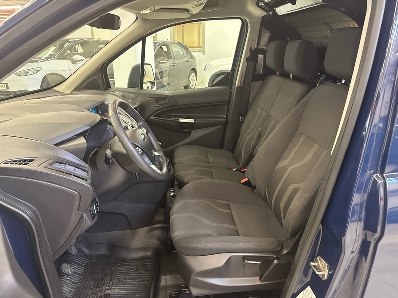 Ford Transit Connect vaihtoauto