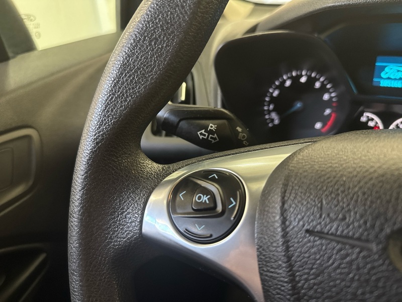 Ford Transit Connect vaihtoauto