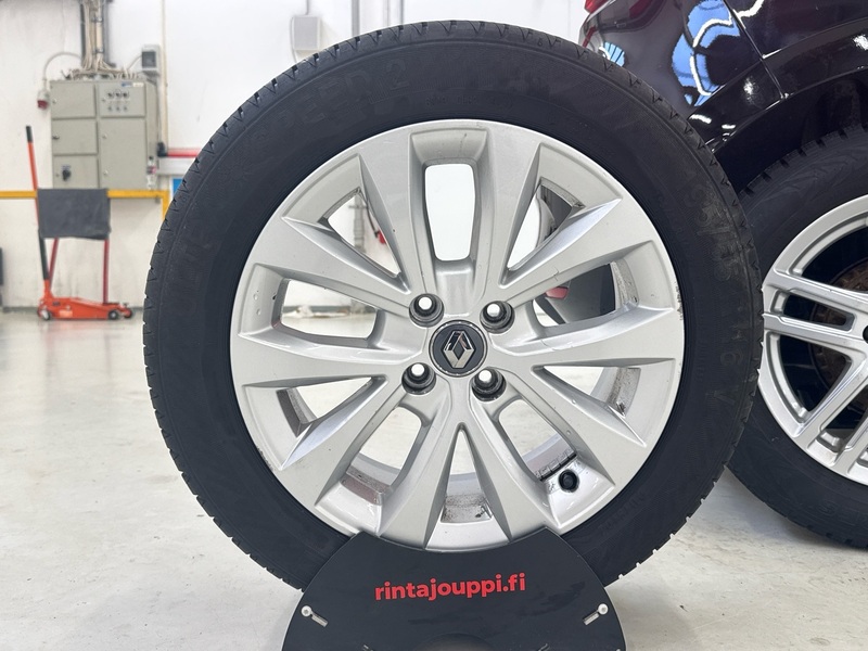 Renault Clio vaihtoauto