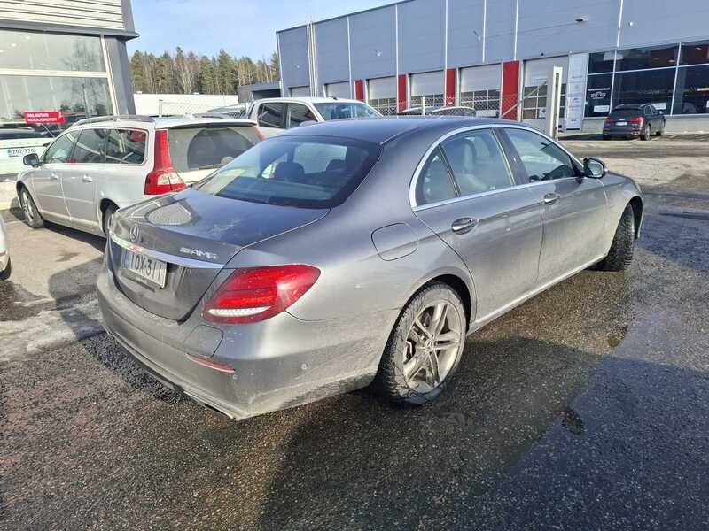 Mercedes-Benz E vaihtoauto