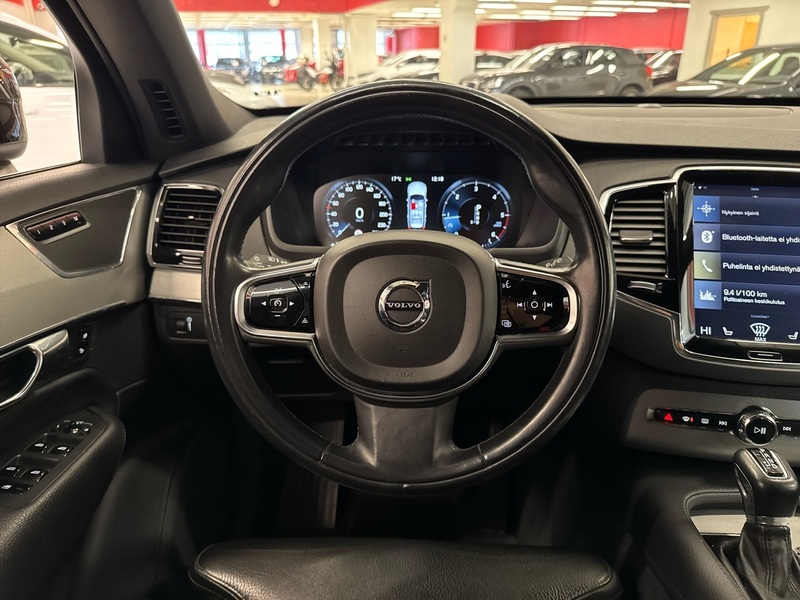 Volvo XC90 vaihtoauto